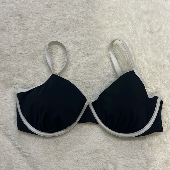 Shade & Shore Black and White Women's Swim Top 38D UnderWire - Picture 1 of 7